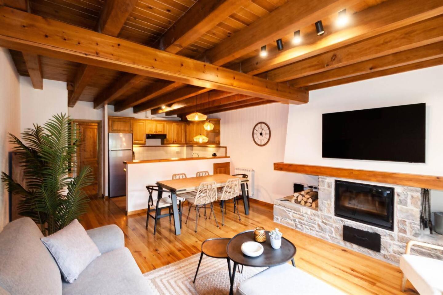 Espacioso Apartamento Con Jardin En Salardu Naut Aran 외부 사진